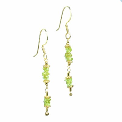 Earrings made of Peridote chips