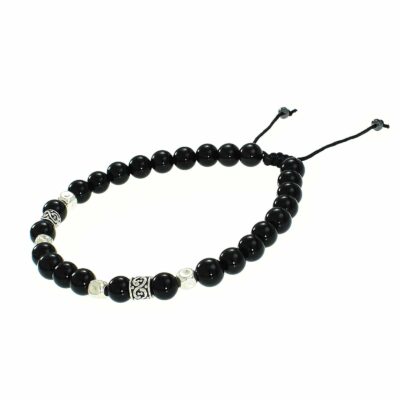 Macrame bracelet with Onyx gemstones