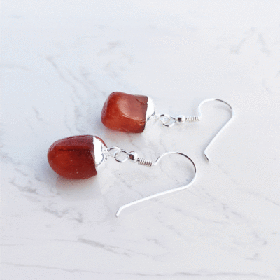 Handmade earrings with natural Carnelian gemstones, silver plated hypoallergenic metal and sterling silver hooks. The earrings have a length of 3.5cm. Buy online shop.
