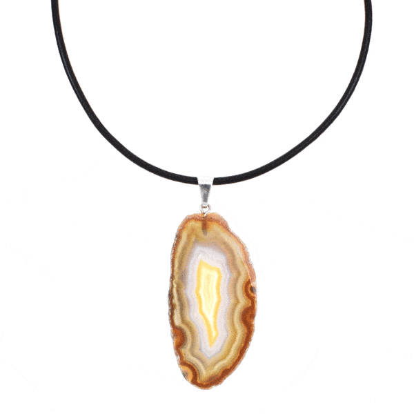 Pendant made of polished natural agate gemstone, with a silver plated hypoallergenic metal hoop. The pendant is threaded on a black leather with sterling silver clasp. Buy online shop.