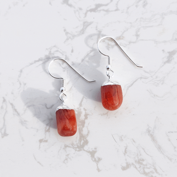 Handmade earrings with natural Carnelian gemstones, silver plated hypoallergenic metal and sterling silver hooks. The earrings have a length of 3.5cm. Buy online shop.