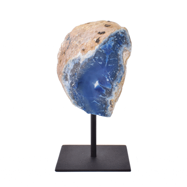 Natural blue agate geode gemstone with crystal quartz, embedded into a black, metallic base. The product has a height of 16cm. Buy online shop.