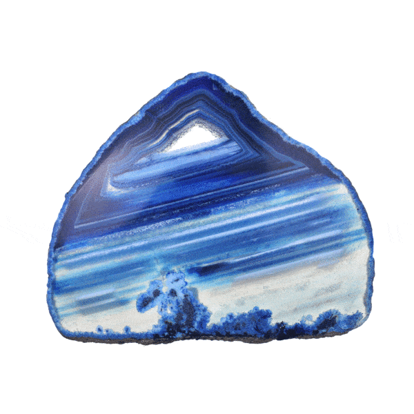 Γυαλισμένη φέτα φυσικής πέτρας Αχάτη με Κρύσταλλα Χαλαζία, μπλε χρώματος. Η φέτα του αχάτη έχει μέγεθος 14,5cm και συνοδεύεται από μια ξύλινη βάση. Αγοράστε online shop.
