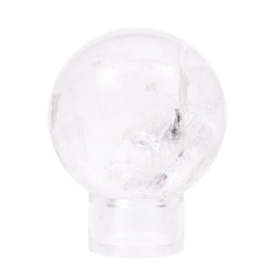 Γυαλισμένη σφαίρα από φυσικό κρύσταλλο χαλαζία, τοποθετημένη σε διαφανή plexiglass βάση. Η σφαίρα έχει διάμετρο 6cm. Αγοράστε online shop.