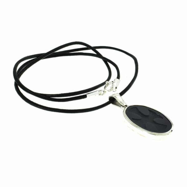Pendant made of Onyx in oval shape - Image 4