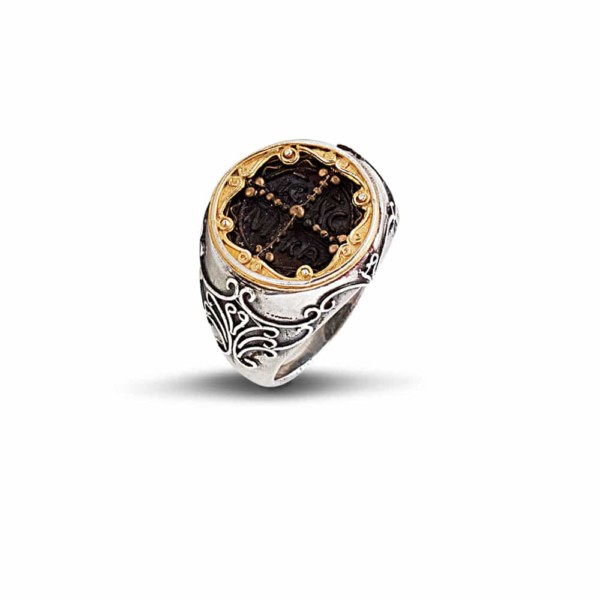 Handmade Byzantine style ring made of sterling silver with gold plated details and a cross, as a central element. Buy online shop.