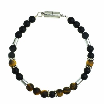 Handmade bracelet made of onyx, tiger eye and hematite. The bracelet is decorated with sterling silver elements and it has a magnetic clasp made of steel.