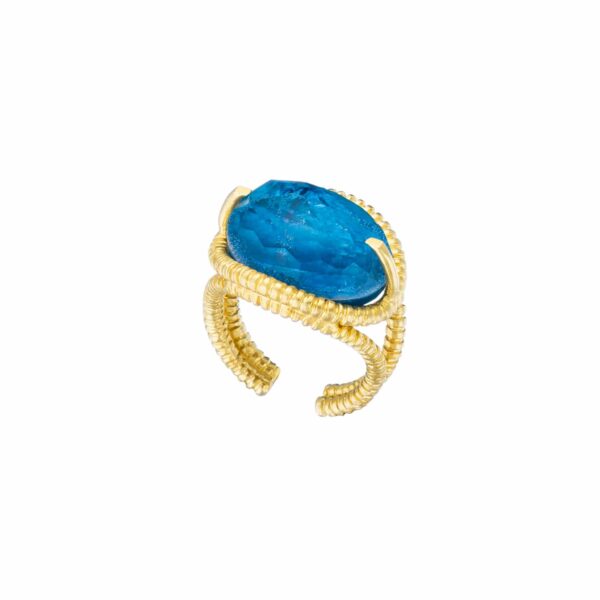 Handmade ring made of gold plated sterling silver with doublet made of Crystal quartz and Apatite, in an oval shape. The doublet consists of two layers of stones. The upper stone is Crystal quartz and the stone at the bottom is Apatite. Buy online shop. 