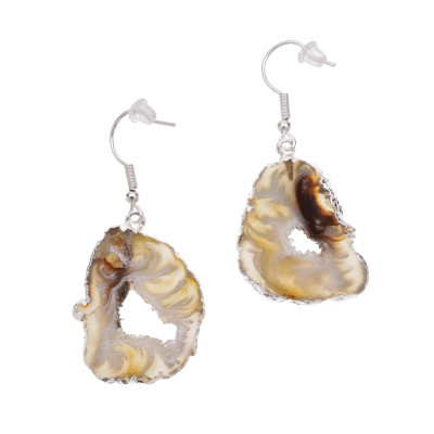 Earrings made of silver plated hypoallergenic metal and natural agate gemstone with crystal quartz. The earrings have a length of 5cm. Buy online shop.