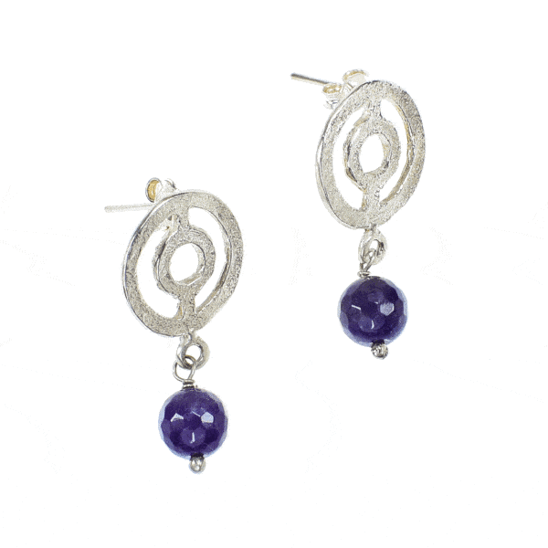 Handmade earrings made of sterling silver and Amethyst gemstone. Buy online shop.