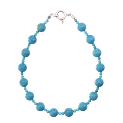 Handmade bracelet with natural turquoise gemstones in a spherical shape and sterling silver clasp. Buy online shop.
