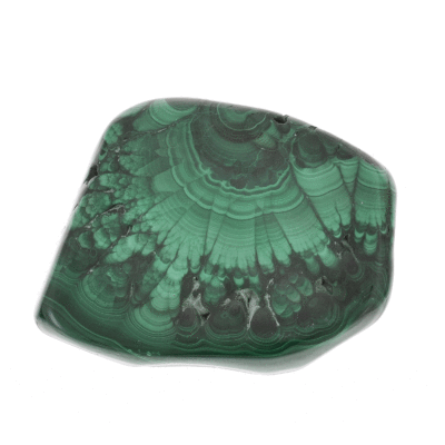 Polished piece of natural malachite gemstone, with a size of 8cm. Buy online shop.