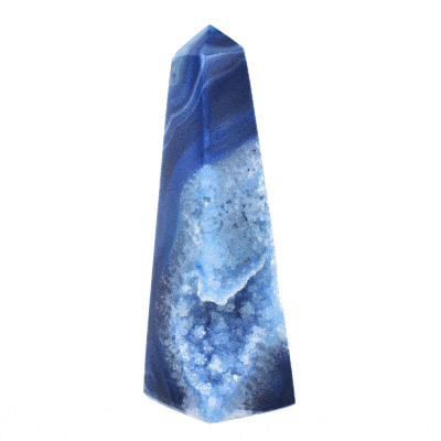 Obelisk made of natural agate gemstone with crystal quartz, painted blue. The obelisk has a height of 14cm. Buy online shop.