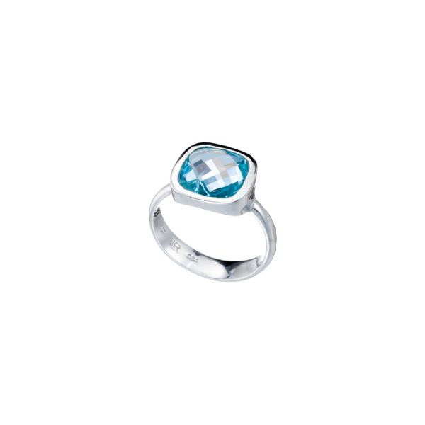 Χειροποίητο δαχτυλίδι από ασήμι 925 και φυσική πέτρα μπλε τοπαζίου τετράγωνου σχήματος. Αγοράστε online shop.