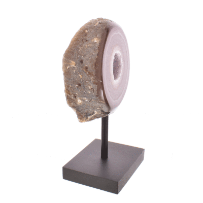 Natural agate geode gemstone with crystal quartz. The geode is embedded into a black metallic base and the product has a height of 21cm. Buy online shop.