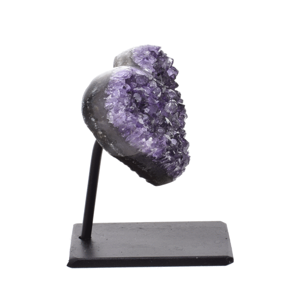 Natural amethyst gemstone in the shape of a heart, embedded into a metallic base. The product has a height of 6cm. Buy online shop.