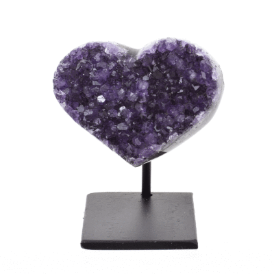 Natural amethyst gemstone in the shape of a heart, embedded into a metallic base. The product has a height of 6cm. Buy online shop.