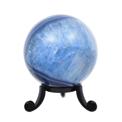 Polished sphere made of natural agate gemstone, artificially colored. The sphere has a diameter of 5.5cm and it comes with a black plexiglass base. Buy online shop.