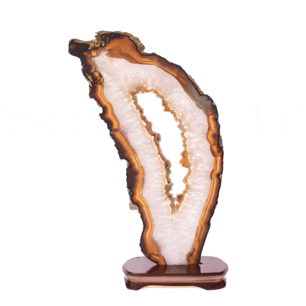 Polished slice of natural agate gemstone with crystal quartz, placed on a wooden base. The product has a height of 50cm. Buy  online shop.