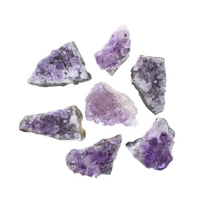 Μικρά, ακατέργαστα κομμάτια φυσικής πέτρας Αμεθύστου, μεγέθους 4cm έως 5cm. Αγοράστε online shop.