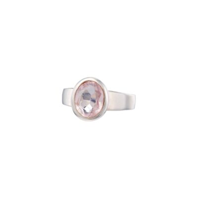 Handmade ring made of sterling silver and natural rose quartz gemstone in an oval shape. Buy online shop.