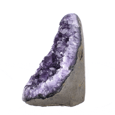 Piece of natural amethyst gemstone with polished outline and a height of 11cm. Buy online shop.