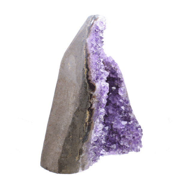 Piece of natural amethyst gemstone with polished outline and a height of 14cm. Buy online shop.