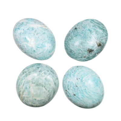 Polished pebbles of natural amazonite gemstone with an average size of 6cm. Buy online shop.