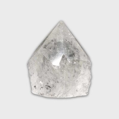 Point made from natural crystal quartz gemstone with polished top and a height of 8cm. Buy online shop.