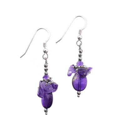 Handmade earrings made of natural amethyst and faceted hematite gemstones. The earrings have decorative elements made of silver 925. Buy online shop.