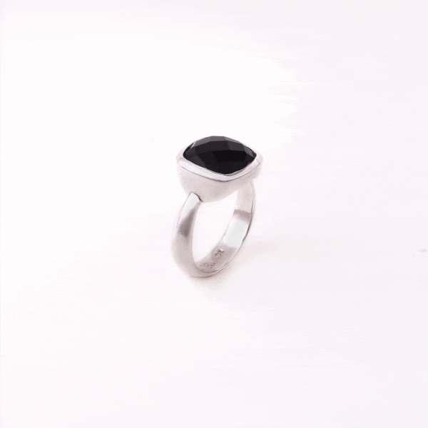Handmade ring made of natural, faceted, square shaped black onyx gemstone and sterling silver.
