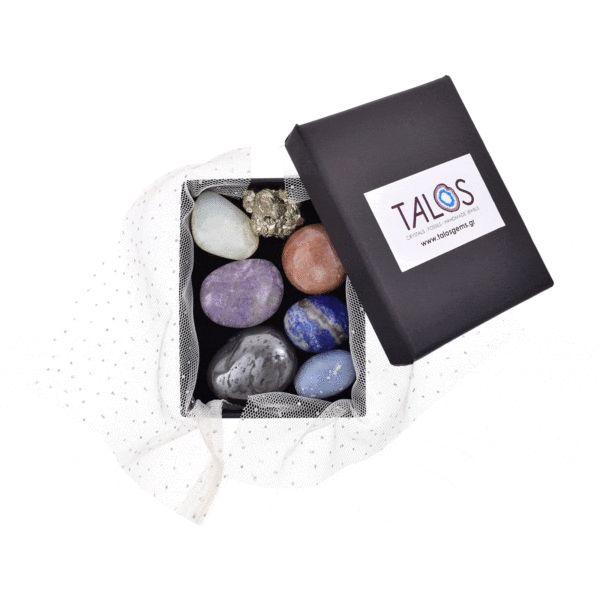 Give a unique present this Christmas! The Chakra Stones Gift Box includes natural stones for grounding, balance, and spiritual upliftment!